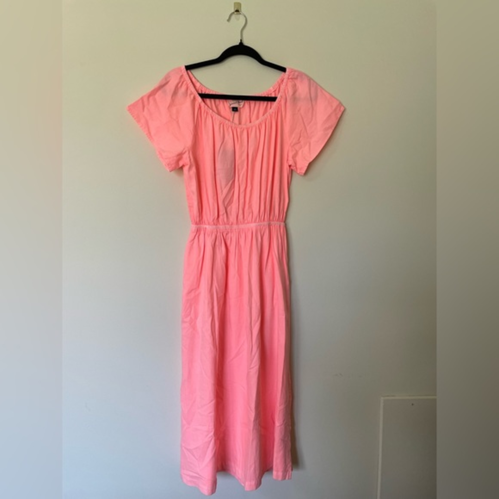 NWT Universal Thread Neon Pink Keyhole Back Dress with Pockets‎ - M